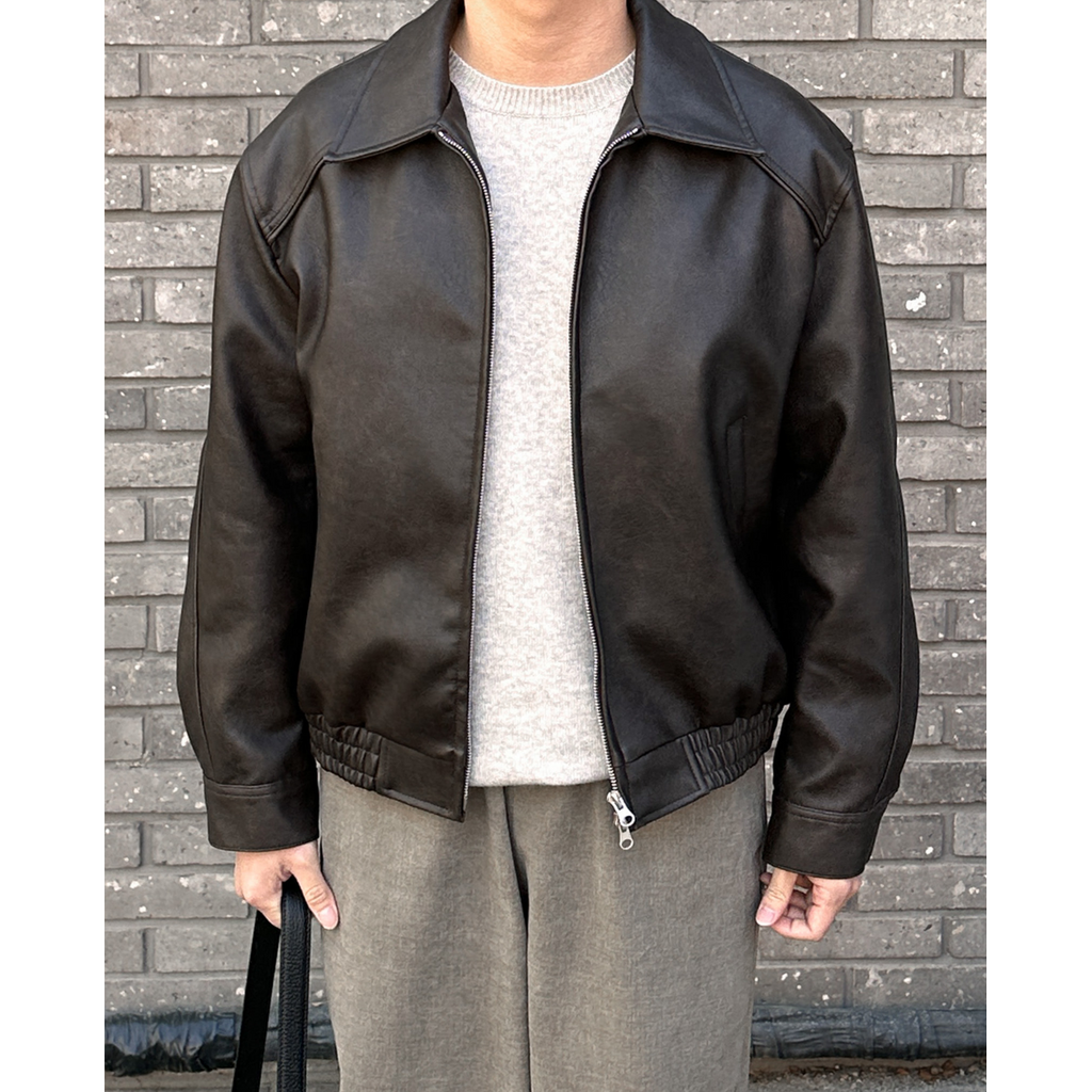 Men's Leather Bomber Jacket with Pointed Collar and Relaxed Fit - Image 5