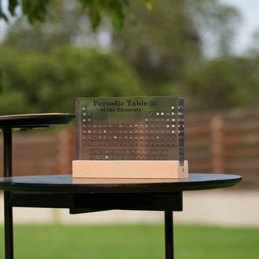 Periodic Table with Charges and Atomic Mass LED Display with Real Elements Acrylic Block - Image 15