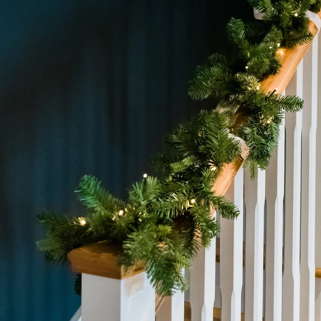 Pre-Lit Christmas Garland with 50 Warm LED Lights Battery Operated Indoor Holiday Decoration - Image 3